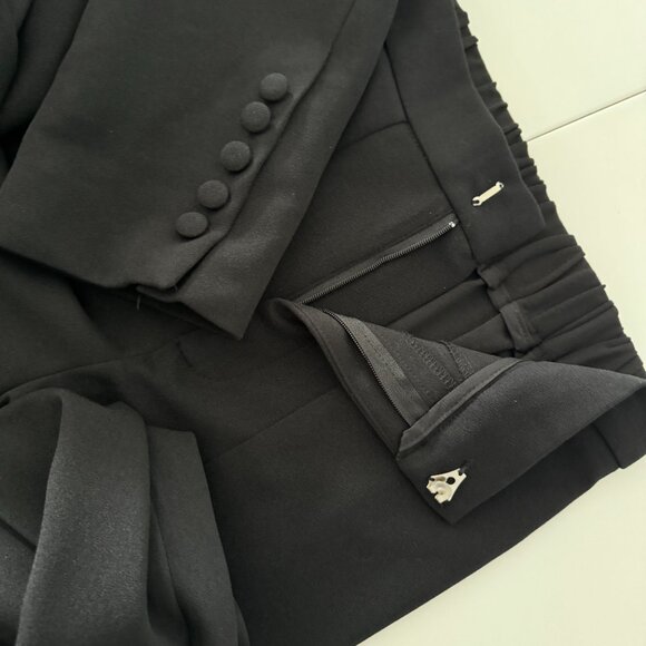 Peekskill Embellished Blazer and Split Pant Set in Black New, Size M - Picture 11 of 17